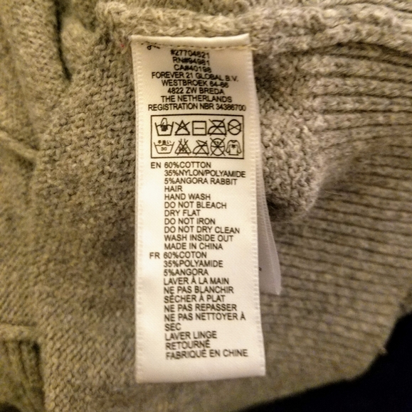 Gray cardigan sweater - Picture 3 of 4